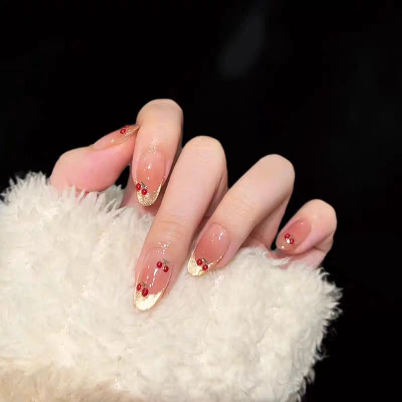 Artificial nails with elegant ombre finish Bowlift