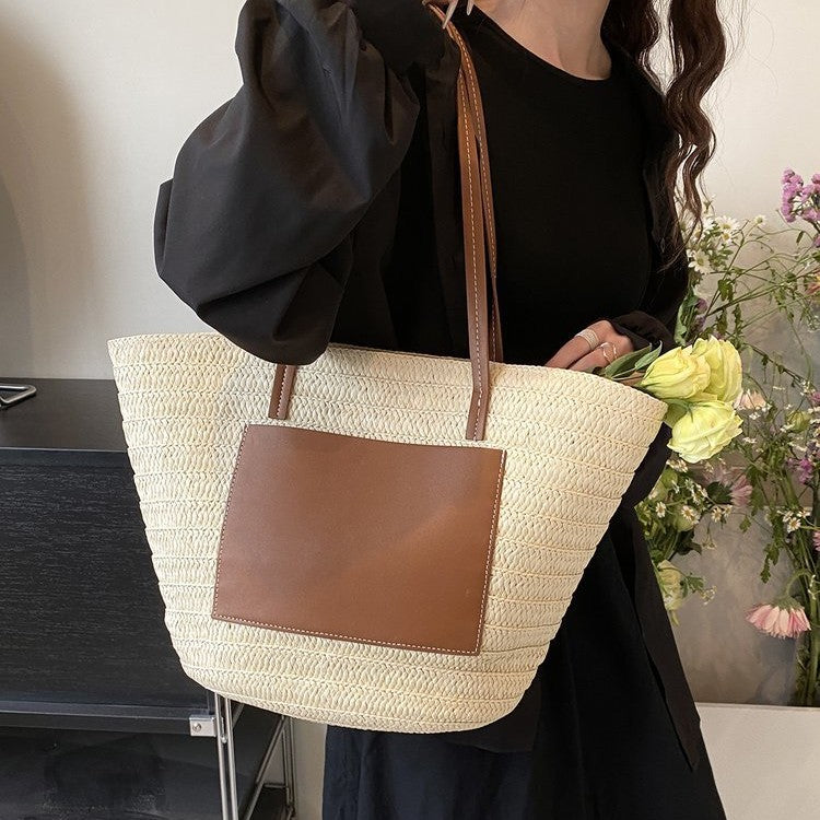 Spacious macrame tote bag with elegant leather accent Bowlift