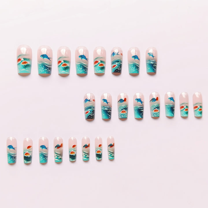 Artificial nail set with maritime design Bowlift