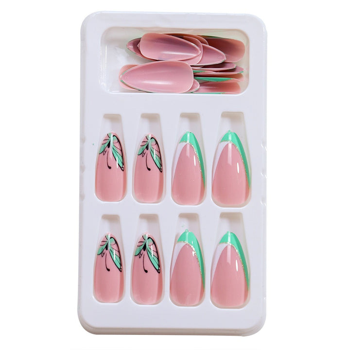 Creative Press-On Nail Design Bowlift