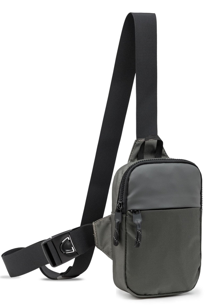 Practical Sling Bag Bowlift
