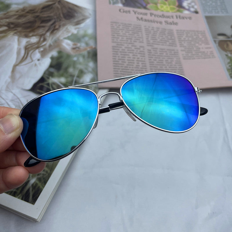 Vintage-Inspired Aviator Sunglasses Bowlift
