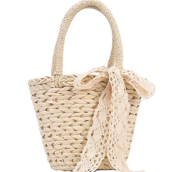 Handwoven basket bag with lace accent Bowlift