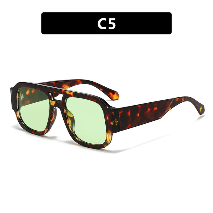 Ladies modern sunglasses in elegant rectangular design Bowlift