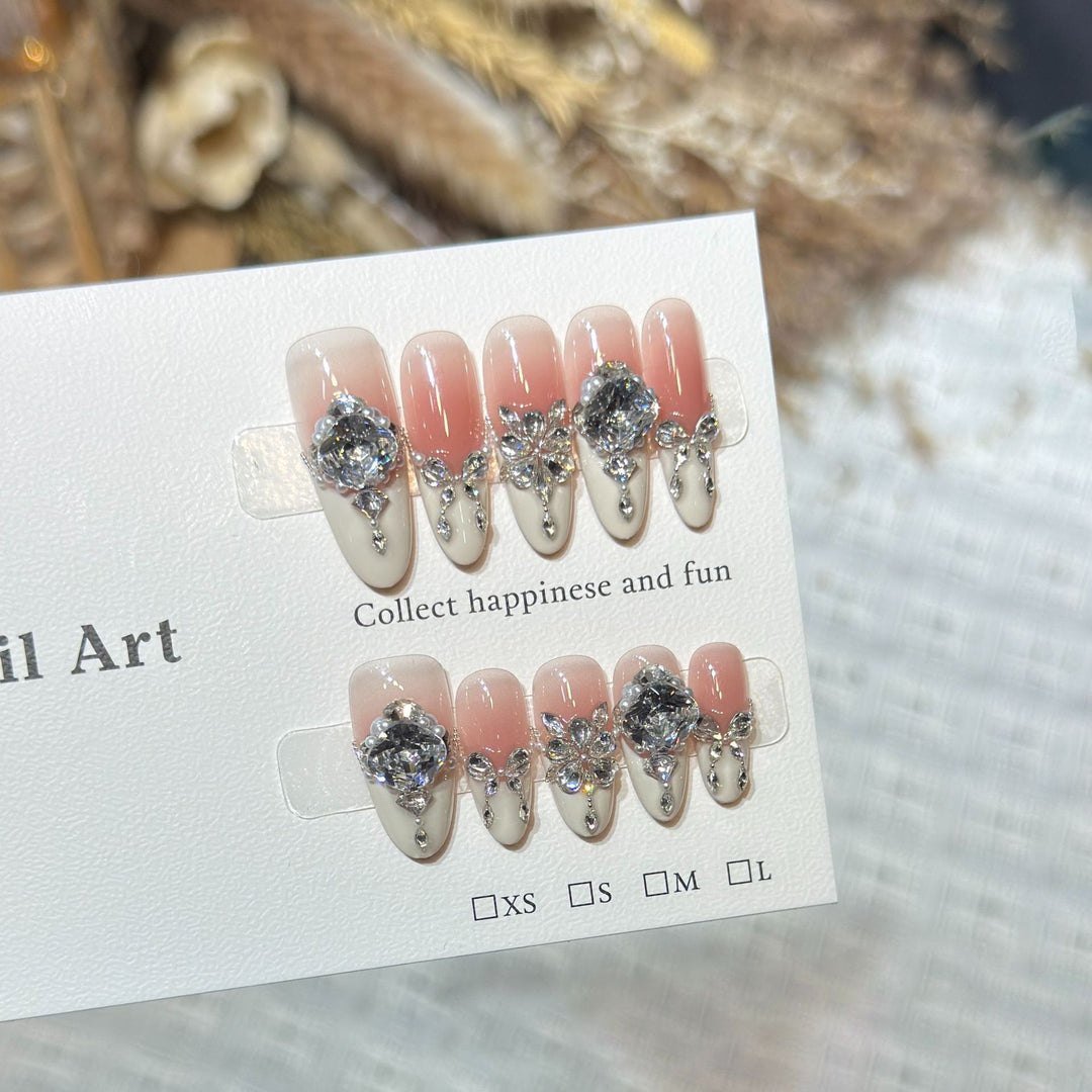 Glamorous Crystal-Embellished Stiletto Press-On Nails Bowlift