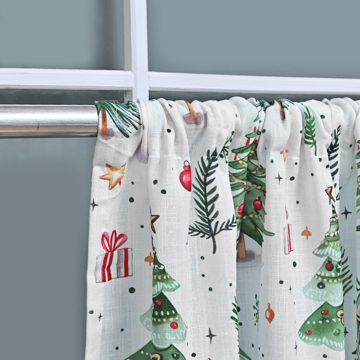 Festive Holiday Window Treatment