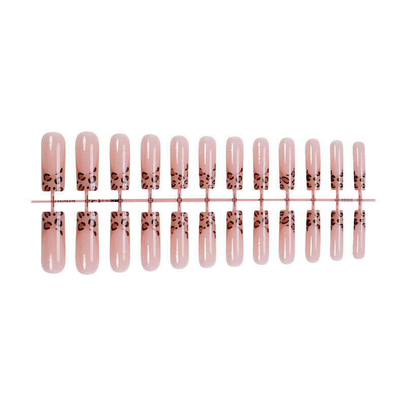Stylish Leopard Print Press-On Nail Set Bowlift