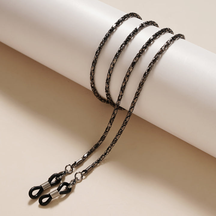 Elegant Pearl-Embellished Chain Bowlift