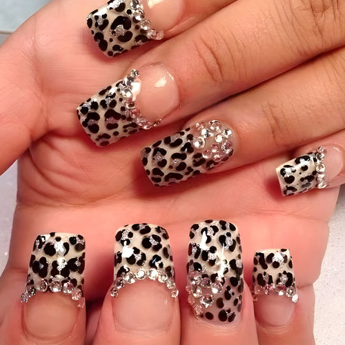 Decorative Nail Art with Rhinestones Bowlift