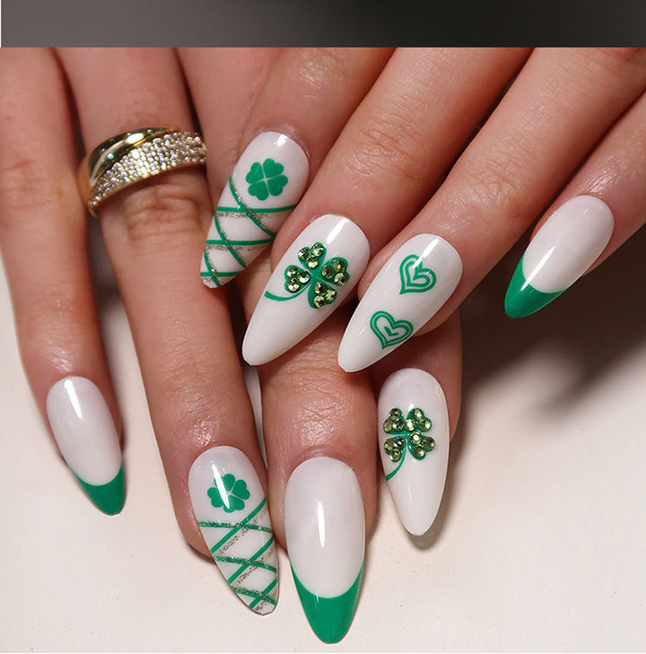 Artful nail extensions with an elegant leaf pattern Bowlift