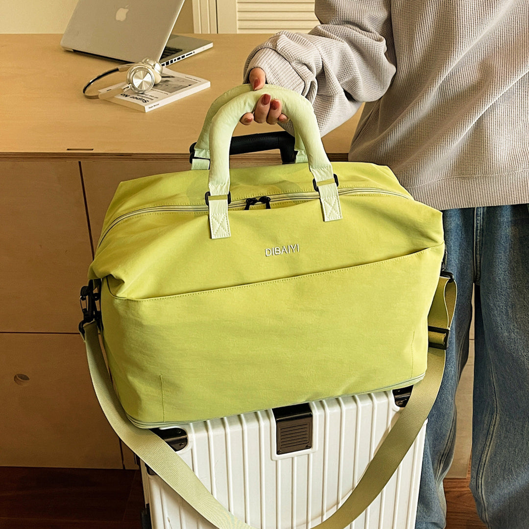 Spacious Travel Gym Duffle Bowlift