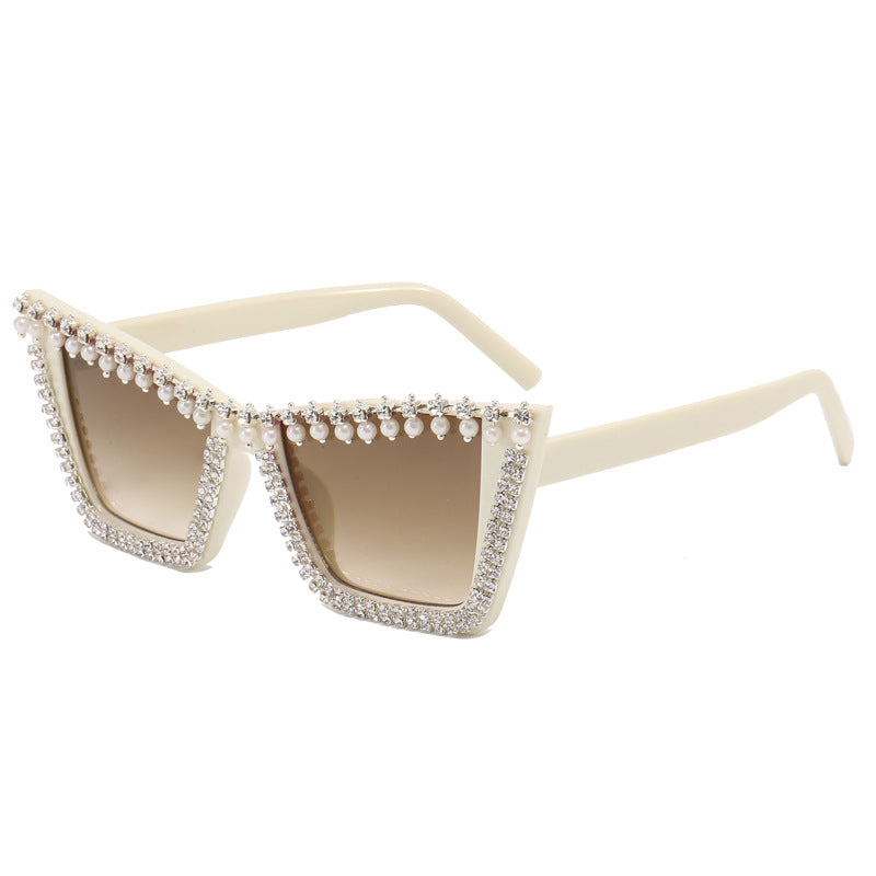 Ladies Glamorous Designer Sunglasses with Sparkling Frame Bowlift