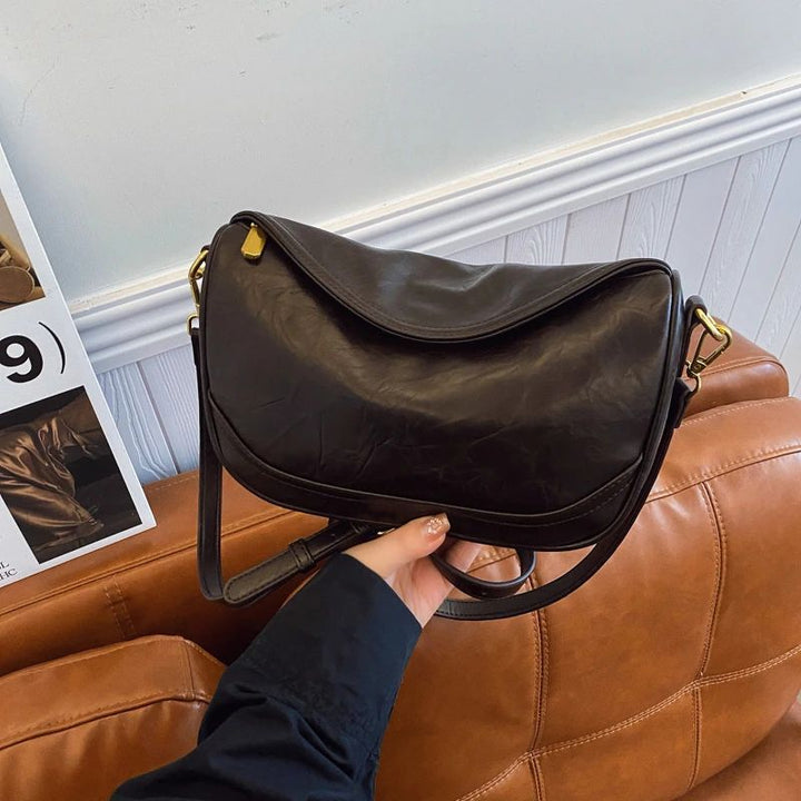 Luxurious Leather Crossbody Bag Bowlift