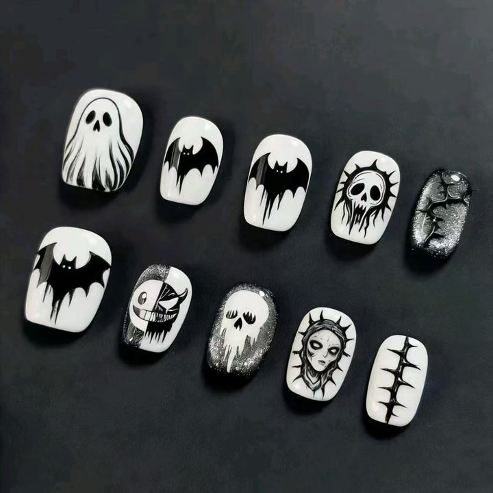 Halloween-Themed Nail Art Kit Bowlift