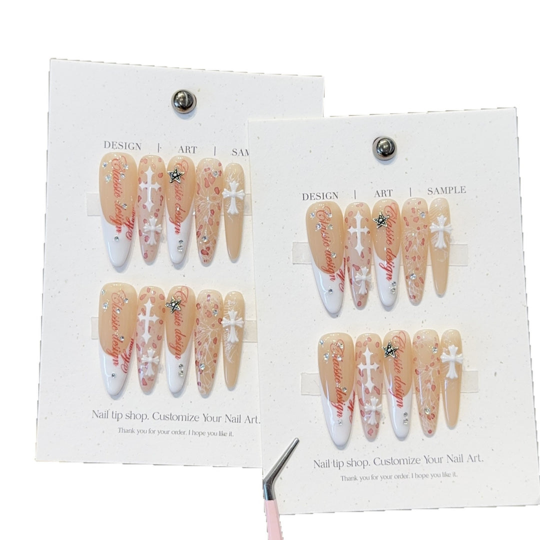 Artificial nails with artistic design and glamour accents Bowlift
