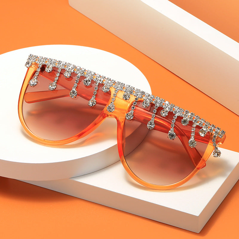 Women's Decorative Glamour Sunglasses Bowlift