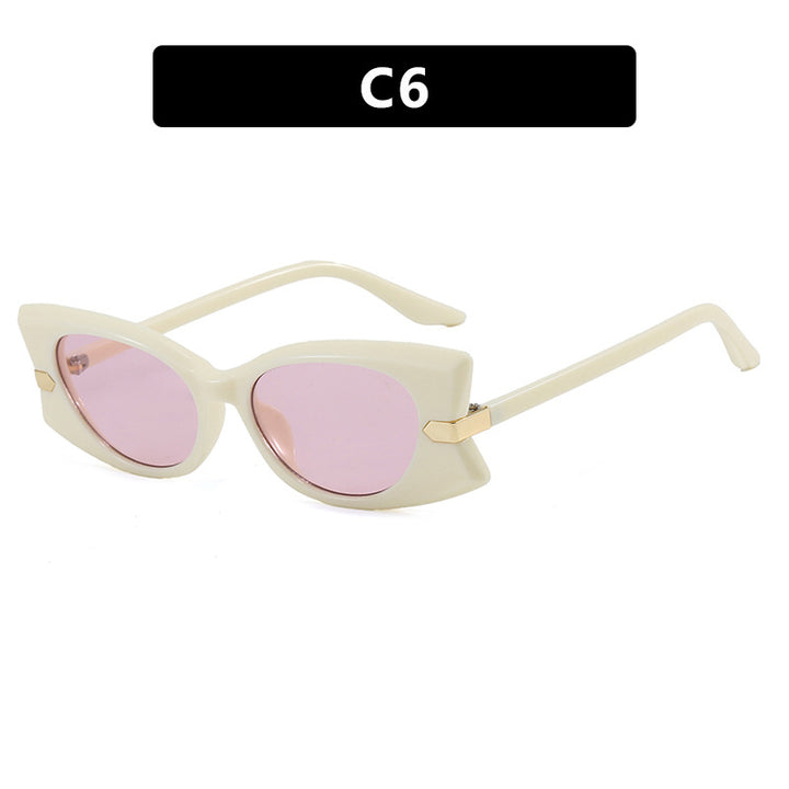 Women's Cat-Eye Sunglasses with stylish metal inserts and UV protection Bowlift