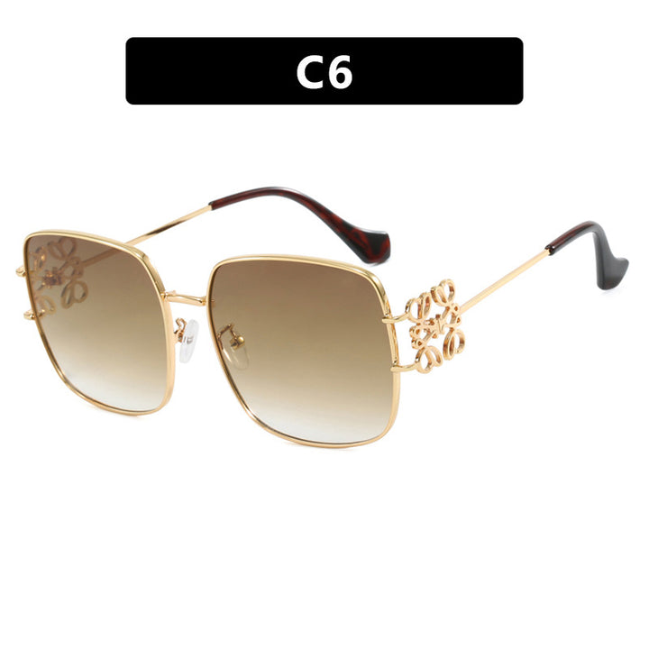 Ladies square sunglasses with delicate design and luxurious metal frame Bowlift