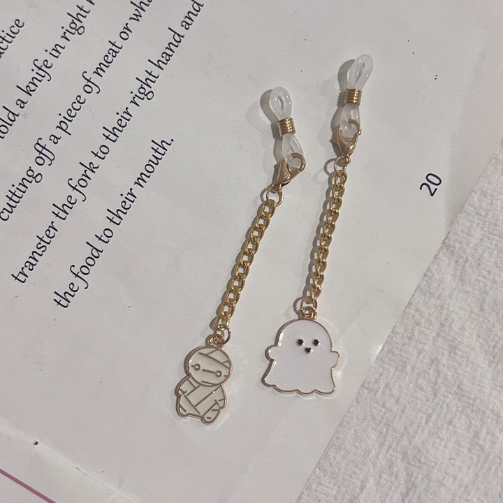Decorative Eyewear Chain with Halloween Charms Bowlift