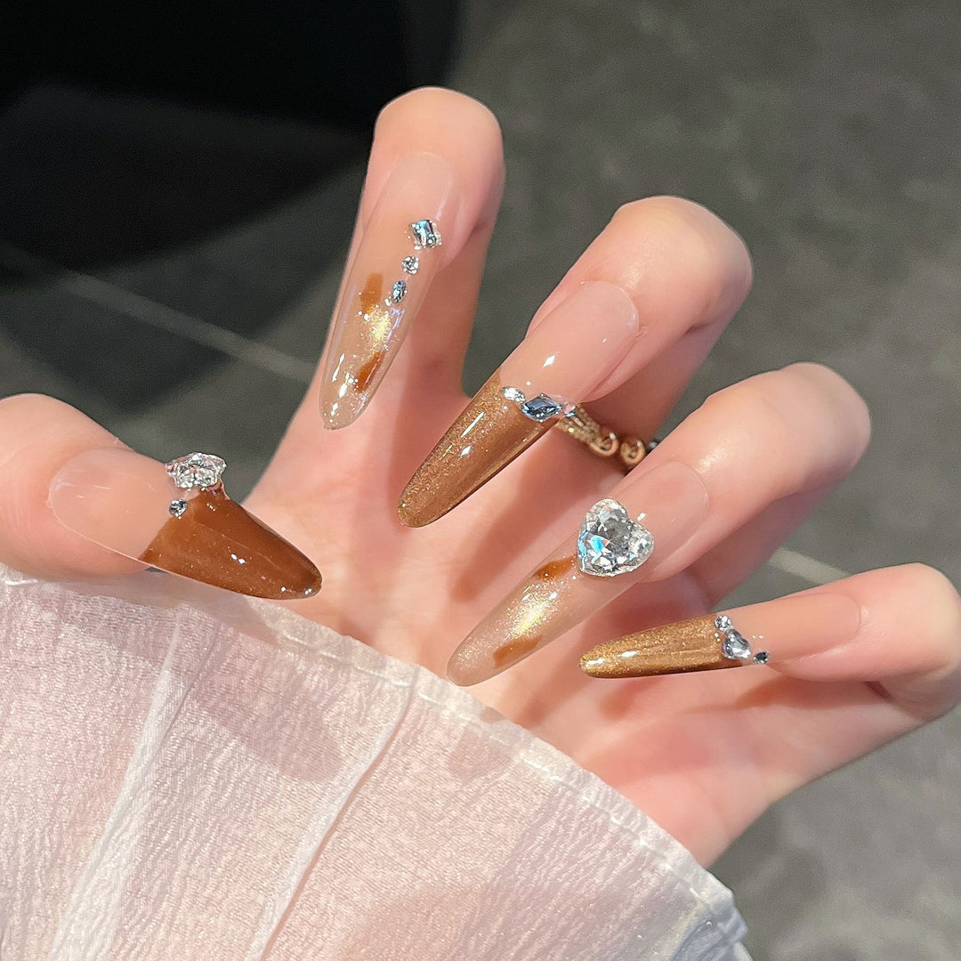 Stylish Stiletto Press-On Nail Extensions Bowlift