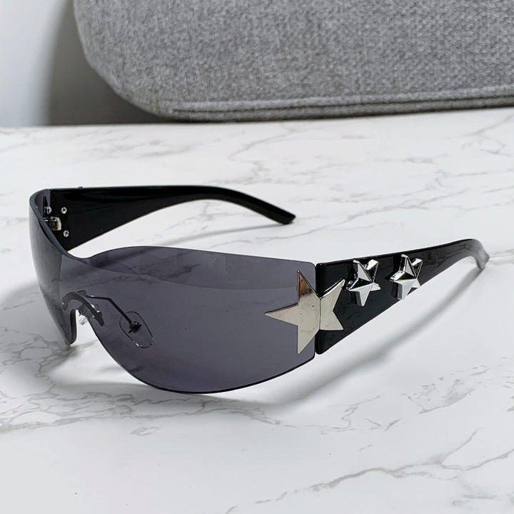 Ladies futuristic sunglasses with striking design and fashionable accents Bowlift