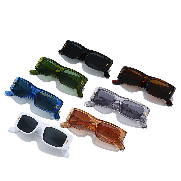 Women's elegant oversized sunglasses with distinctive design and UV protection Bowlift