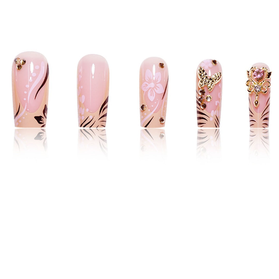 Artistic Floral Embellished Press-On Nails Bowlift