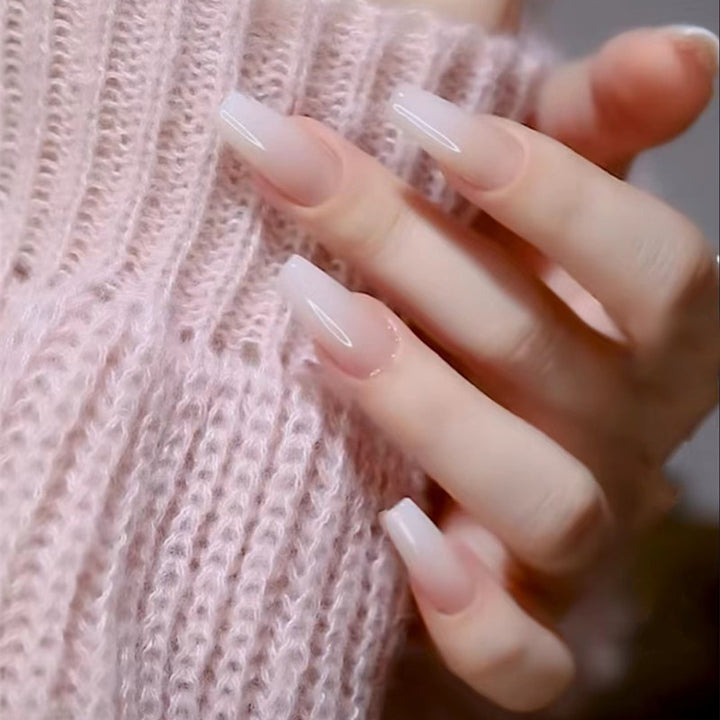 Glamorous nail designs Bowlift