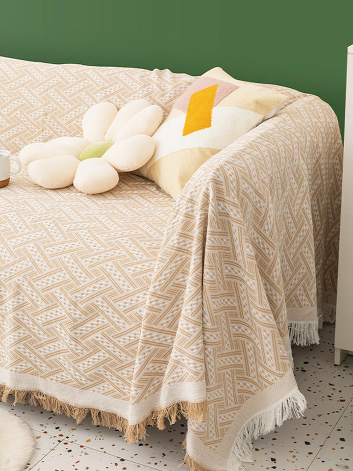 Decorative Pattern Throw Blanket