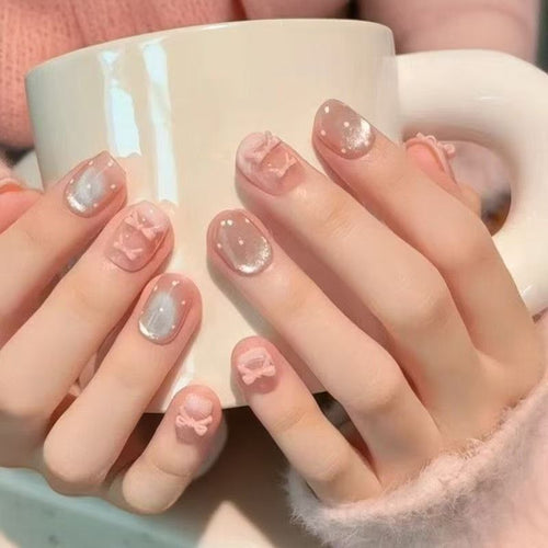 Elegant Press-On Nail Art Collection Bowlift