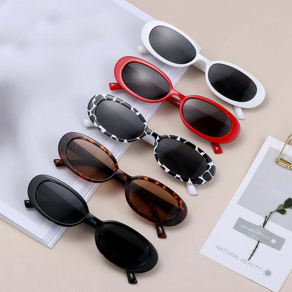 Ladies fashionable Cat-Eye sunglasses with UV protection and sturdy frame Bowlift