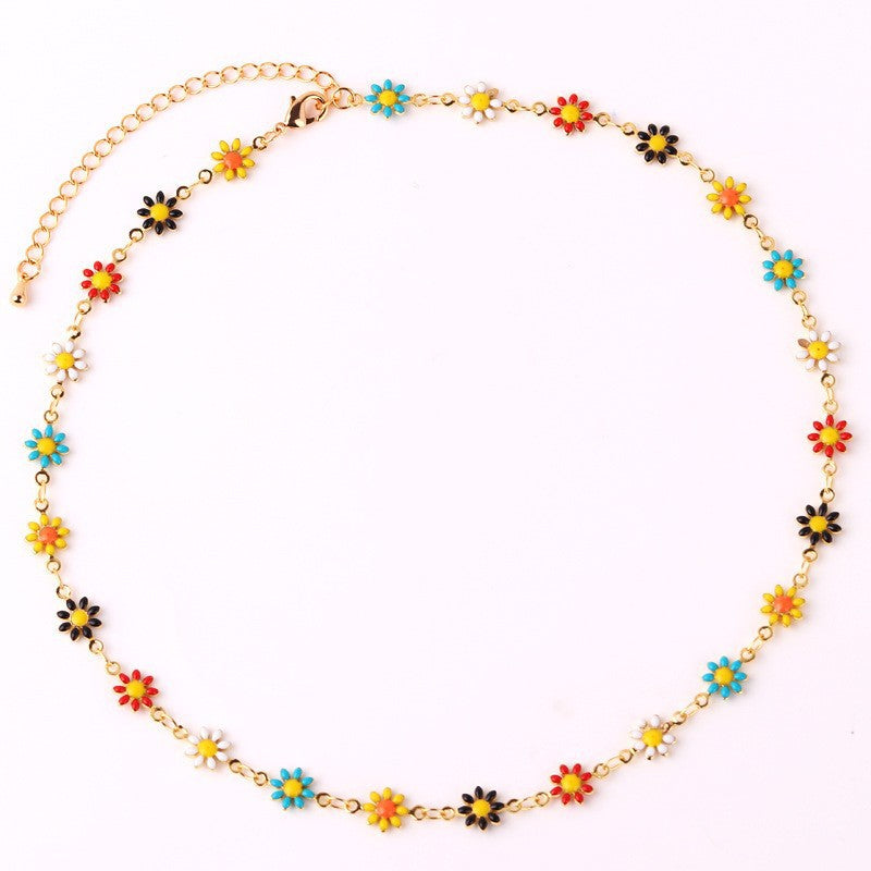 Floral Daisy Chain Necklace Bowlift
