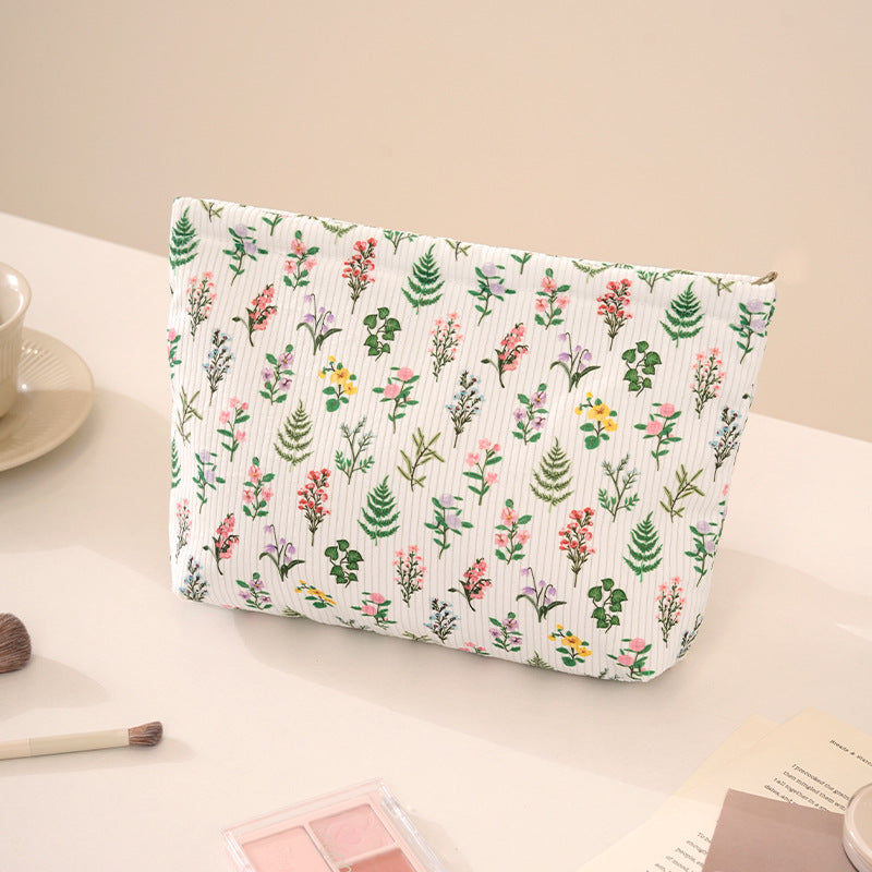 Playful Bow-Patterned Makeup Pouch Bowlift