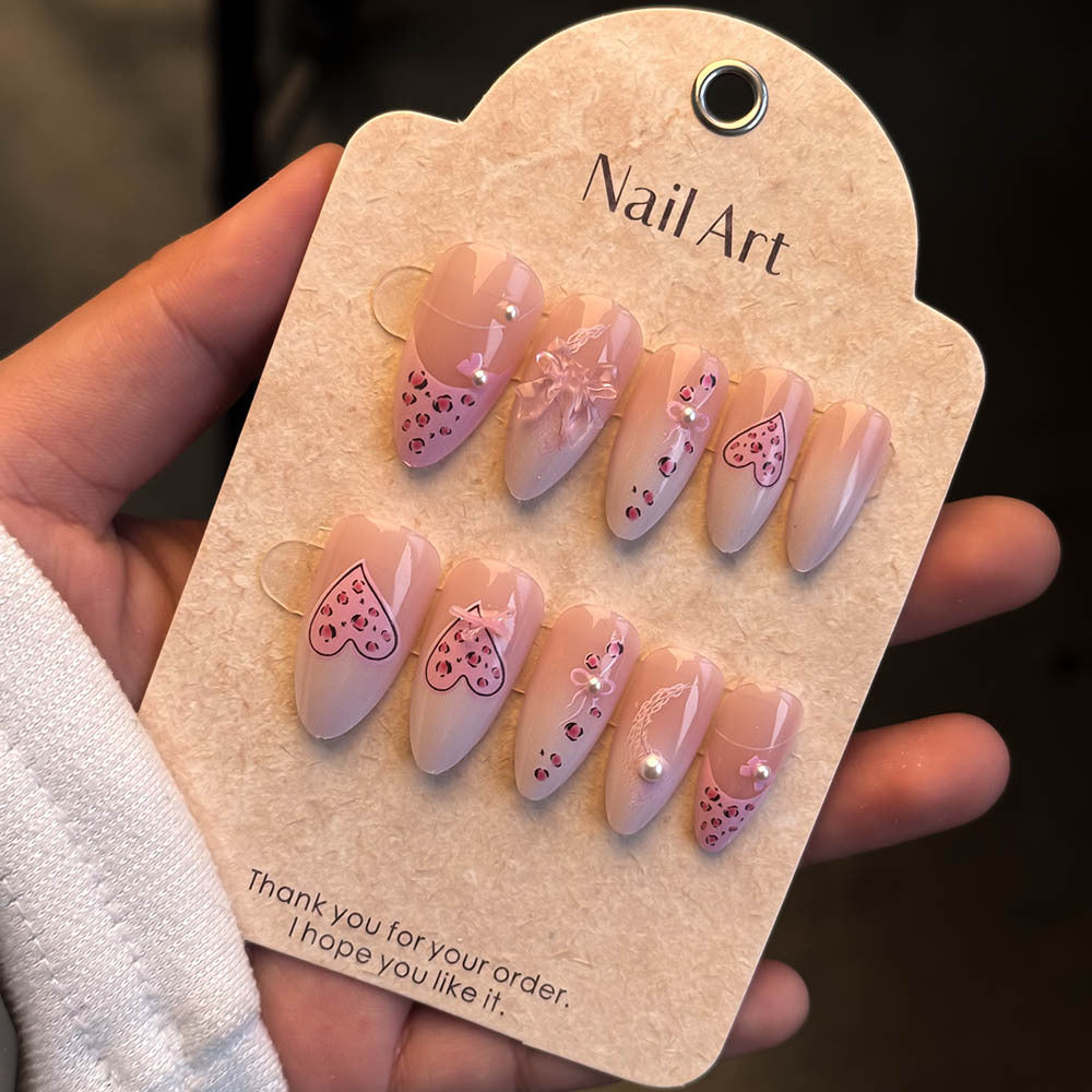 Artistic Heart-Embellished Press-On Nail Set Bowlift