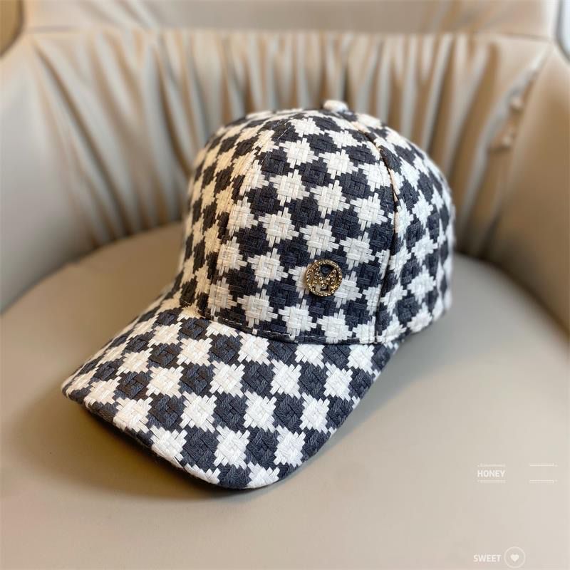 Women's Textured Adjustable Baseball Cap Bowlift