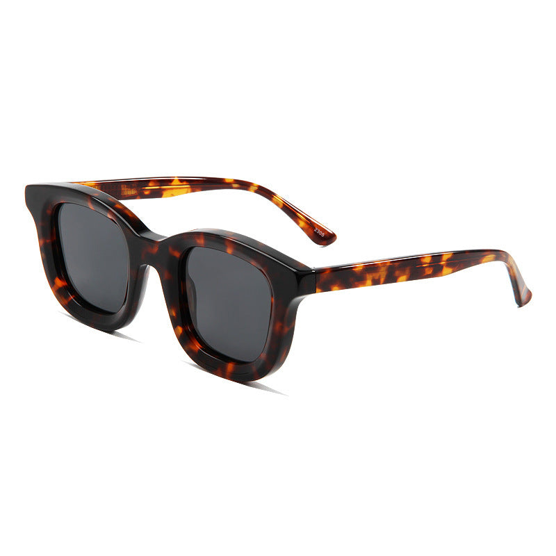 Women's oversized sunglasses with stylish design Bowlift