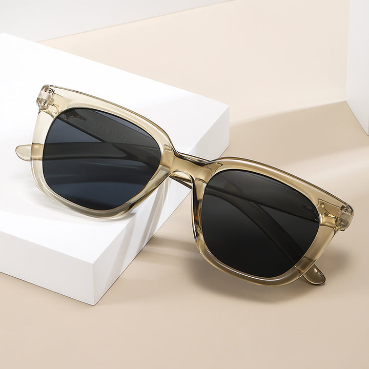 Ladies modern square sunglasses with stylish frame Bowlift