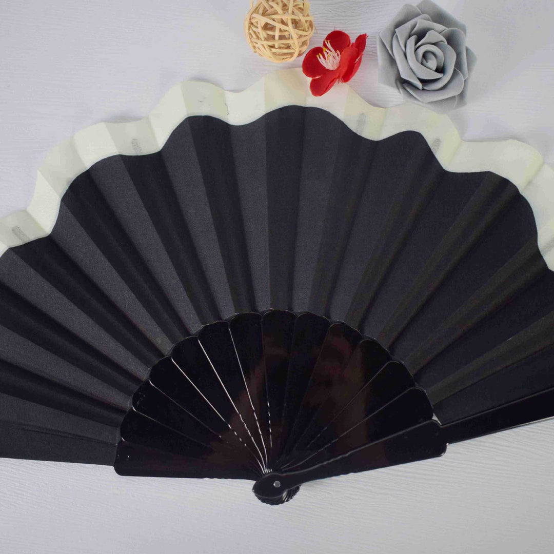 Women's stylish fan made of wood and satin Bowlift