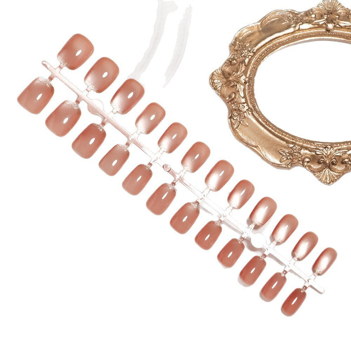 Shimmering Ombre Press-On Nail Set Bowlift