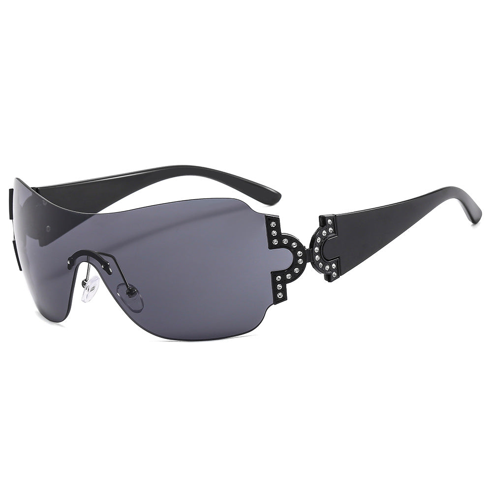 Contemporary Cat-Eye Sunglasses with Decorative Accents