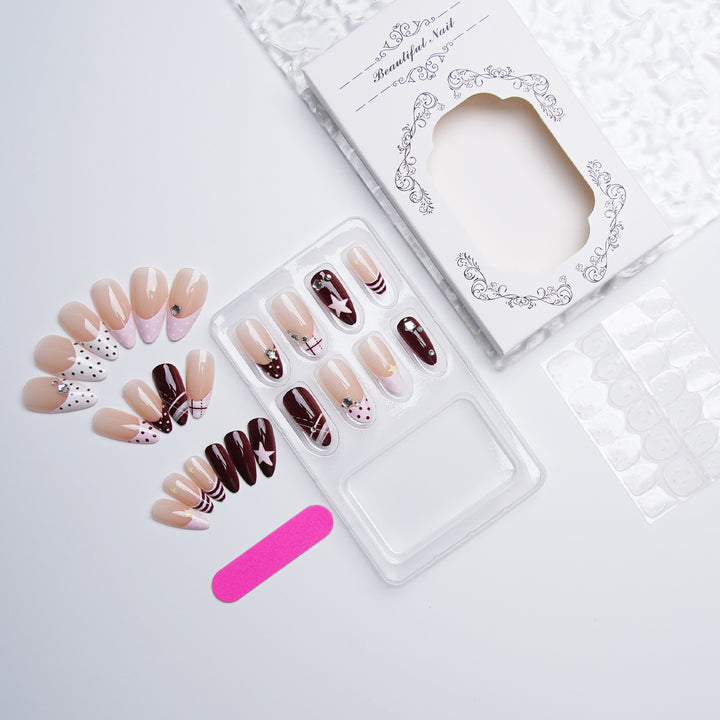 Elegant artificial nails with decorated designs Bowlift
