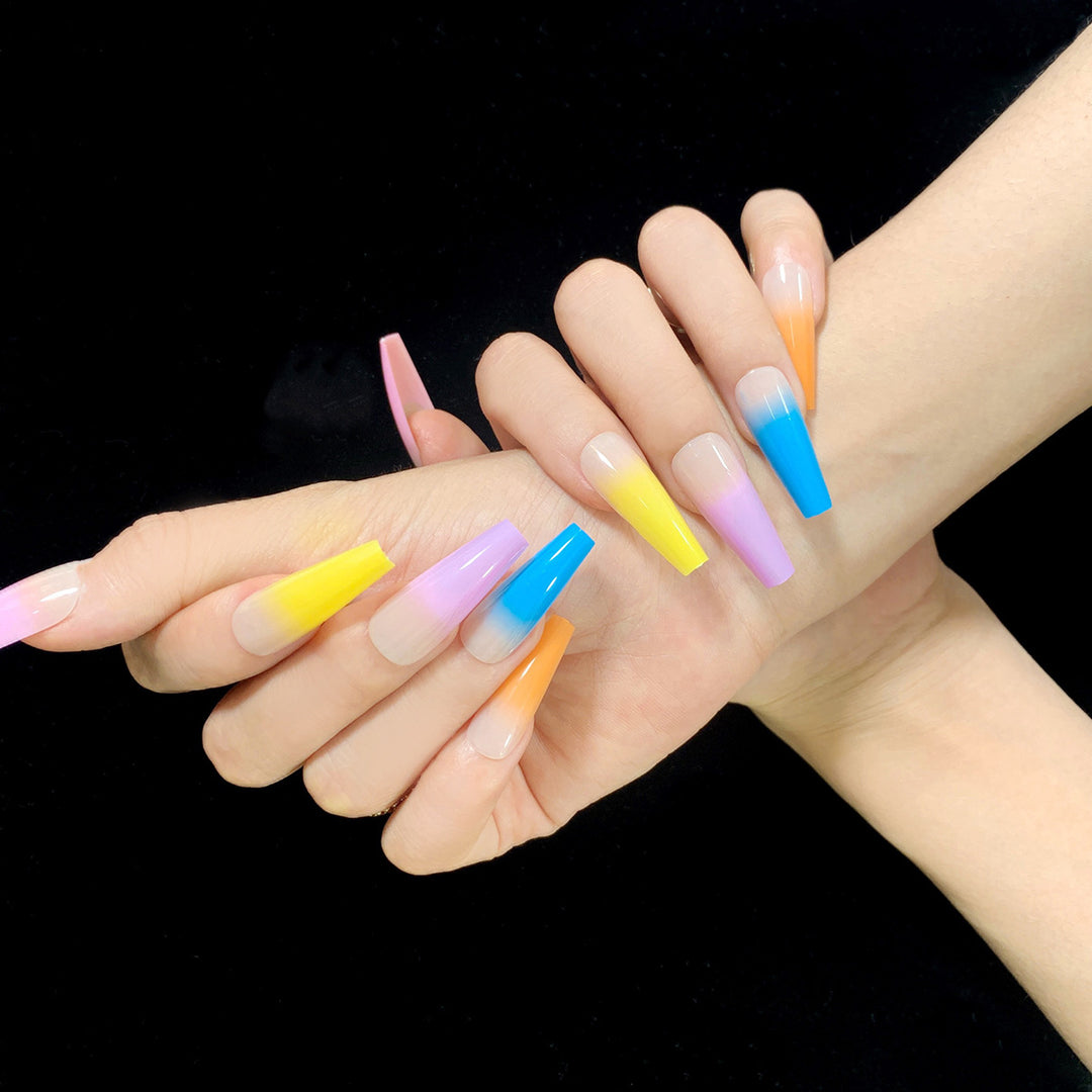 Nail extensions Bowlift