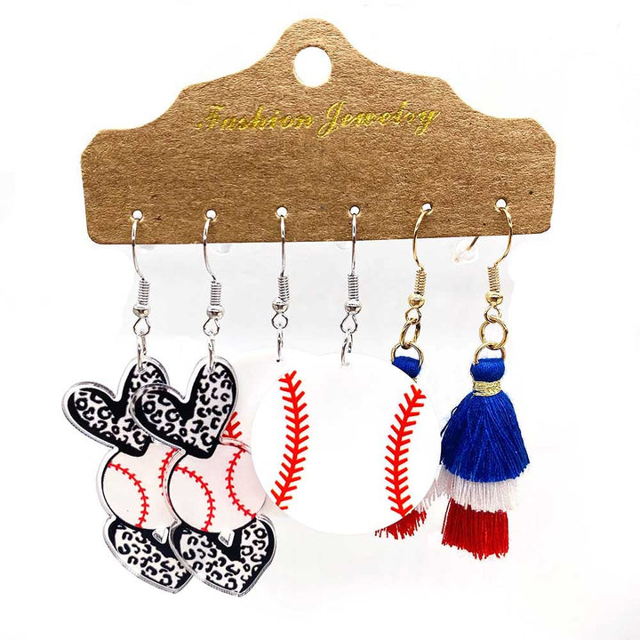 Women’s American-inspired earring set made of lightweight wood and acrylic with drop and letter charms Bowlift