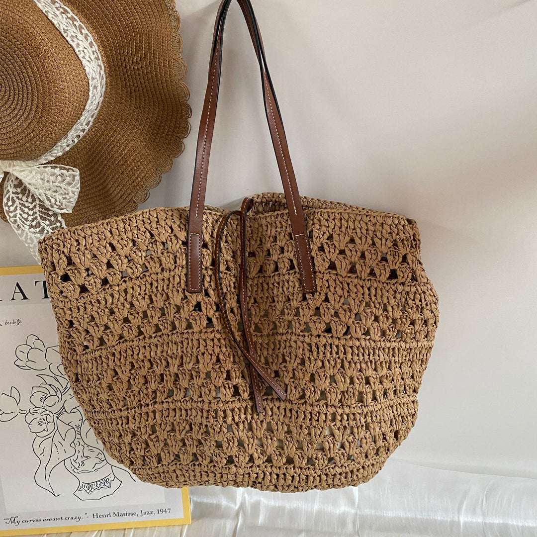 Handcrafted straw tote bag Bowlift