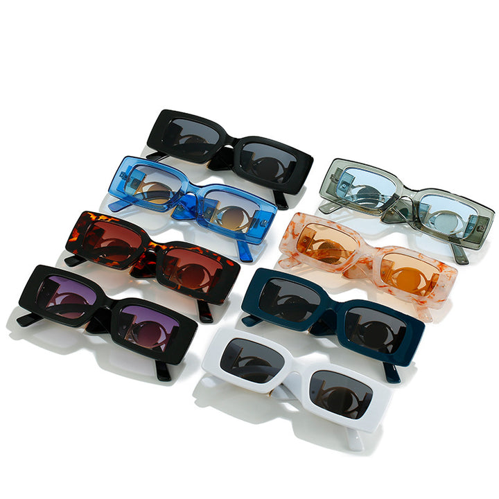 Fashion-Forward Bold Square Sunglasses Bowlift