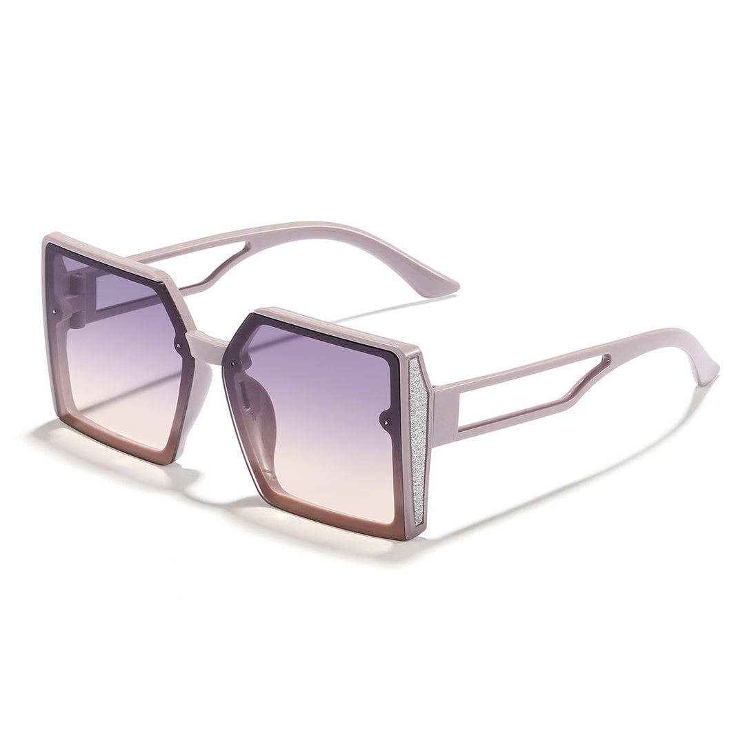 Women's sunglasses with unique square frame and sparkling accent Bowlift