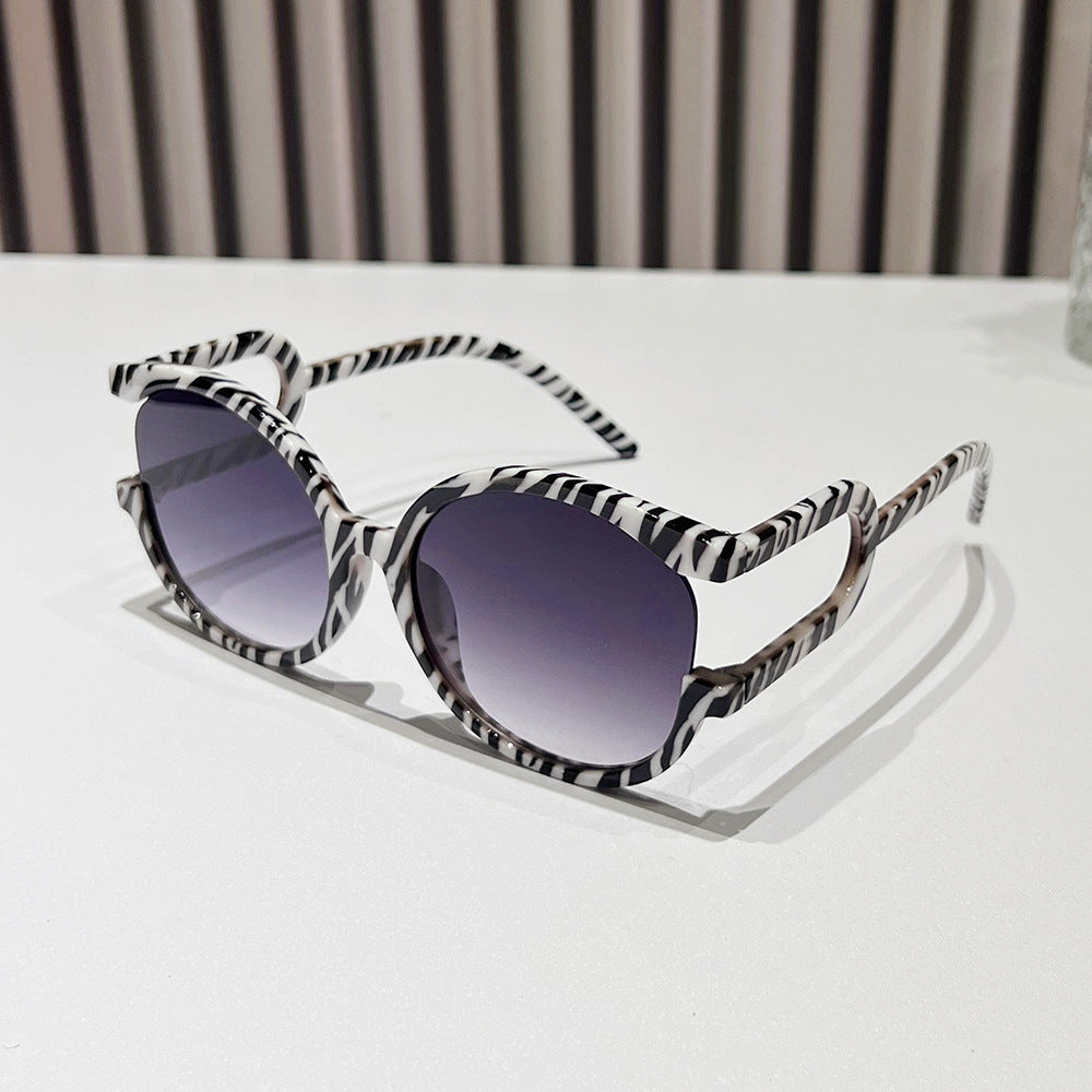Avant-Garde Circular Frame Sunglasses Bowlift