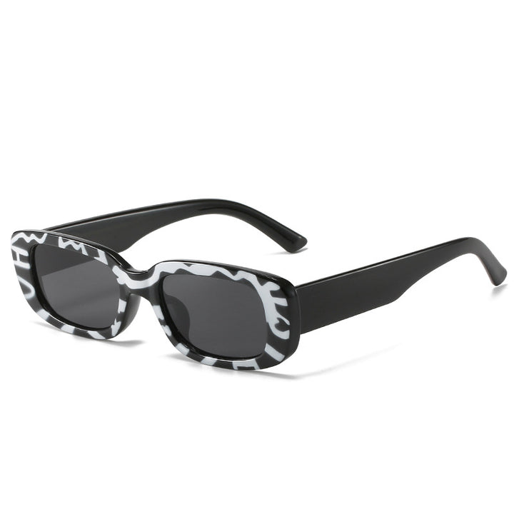 Fashion-Forward Square Frame Sunglasses Bowlift