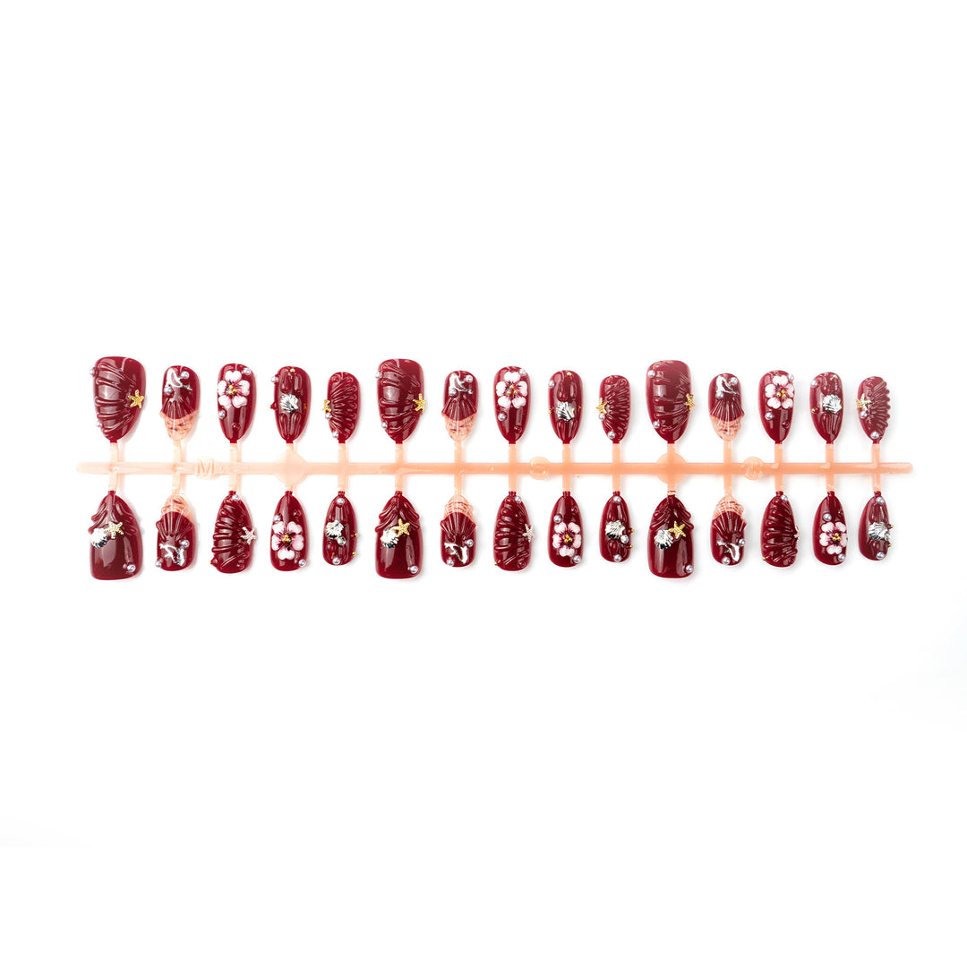 Premium artificial nails with floral and maritime motifs Bowlift