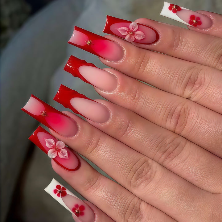 Floral Artistic Press-On Nail Design Bowlift